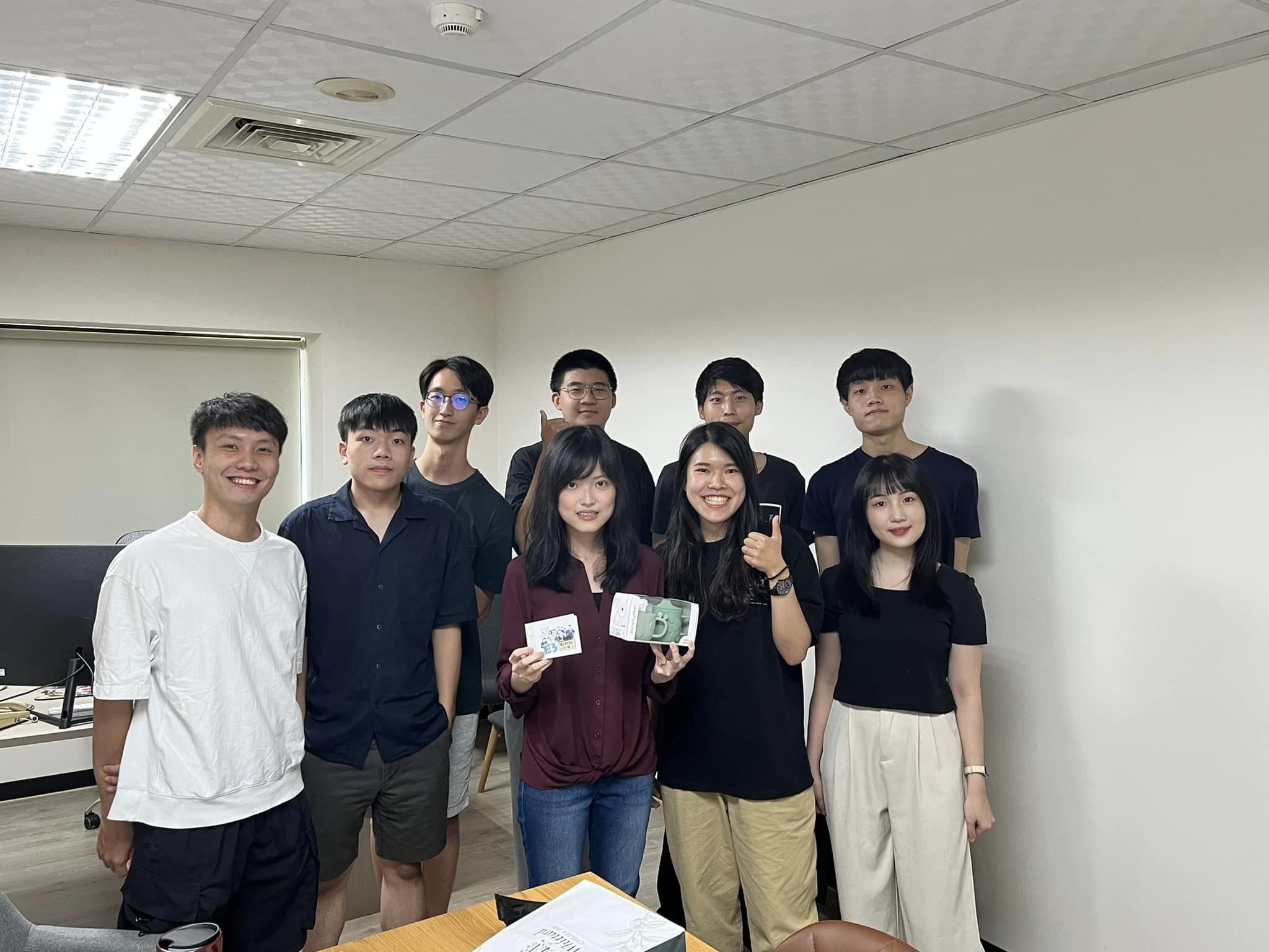 September 2022, Prof. Hsieh’s Teacher’s Day with her lovely E3 Group.